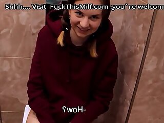 stepsister allowed me to fuck her on the washing machine.